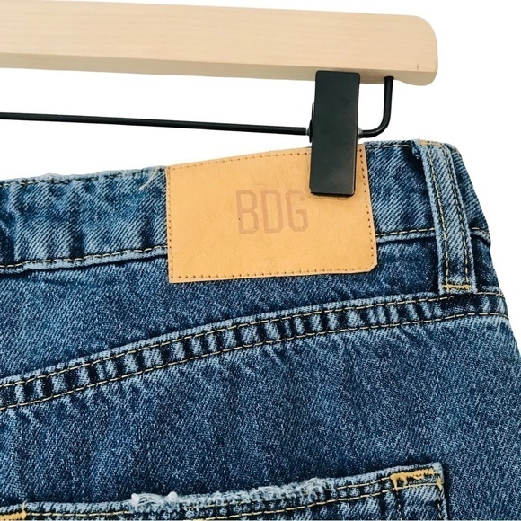 New! BDG Urban Outfitters Mom High Waisted Tapered Straight Leg Jeans - Picture 10 of 12